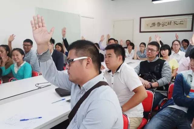 十月商務(wù)精英招聘會,聚才納賢,加快東方龍商務(wù)平臺向國際化發(fā)展 十月商務(wù)精英招聘會,聚才納賢,加快東方龍商務(wù)平臺向國際化發(fā)展