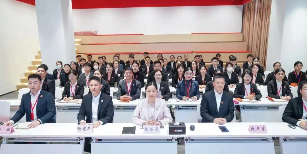 【進博之約】委托招商未來在哪里？東方龍商務進博再出發(fā)，再作答！