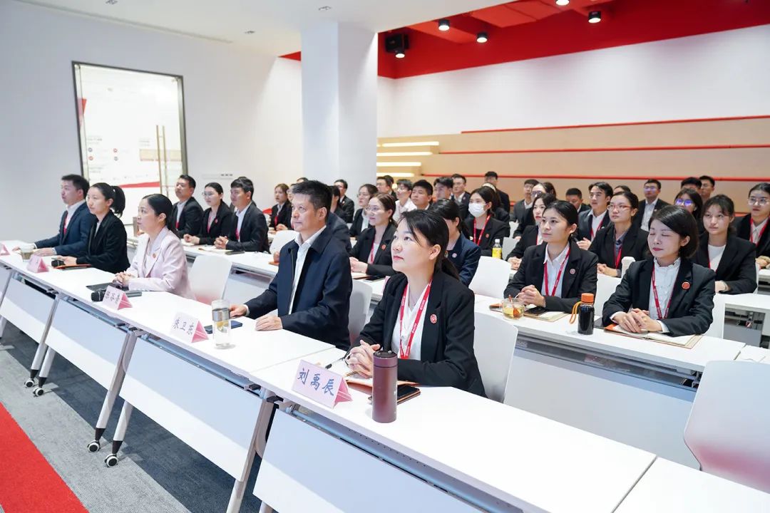 承接進博效應(yīng)，彰顯項目實力！11月上旬，集團成功通過27個優(yōu)質(zhì)投資選址項目