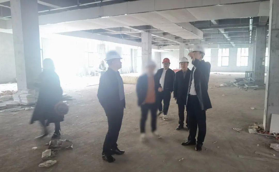 華為、蘋果等知名企業(yè)優(yōu)質(zhì)合作商！專精特新觸控顯示屏擴(kuò)建投資選址項(xiàng)目方反向考察四川某地方政府