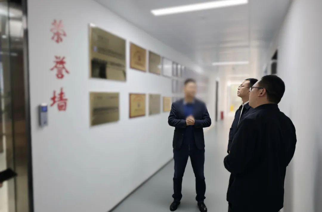 京東方、通威等企業(yè)合作商！四川某地方政府實(shí)地對(duì)接國產(chǎn)替代光電金屬新材料生產(chǎn)投資選址項(xiàng)目